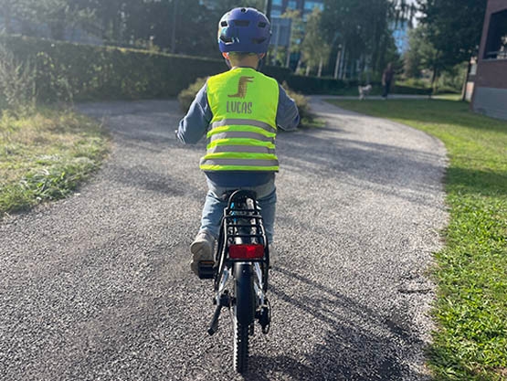 Fluorescent safety vest child with name - Theme